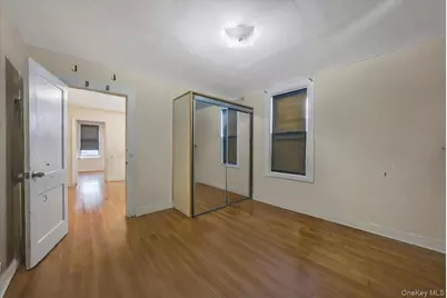 421 S 10th Avenue, Mount Vernon, NY 10550 - Photo 17