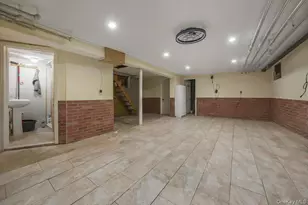 421 S Tenth Ave, Mount Vernon, NY 10550 - Photo 25