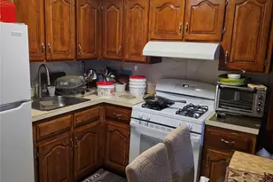 3232 Ely Ave, Bronx, NY 10469 - Photo 5