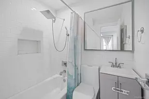 252 Arthur St, Freeport, NY 11520 - Photo 9