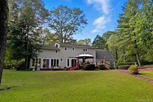 8 Tanager Ln, Northport, NY 11768 - Photo 23