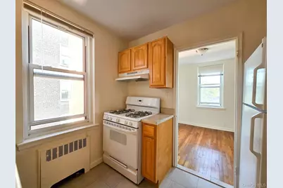 30-11 Parsons Boulevard #4O, Flushing, NY 11354 - Photo 9