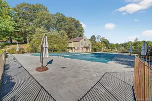 132 Stone Meadow, South Salem, NY 10590 - Photo 27