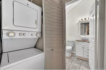 132 Stone Meadow, South Salem, NY 10590 - Photo 17