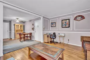 20 Toehee Pl, Islip, NY 11751 - Photo 7