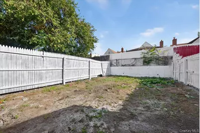 11157 166th Street, Jamaica, NY 11433 - Photo 17