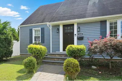 3208 Linden Street, Wantagh, NY 11793 - Photo 7