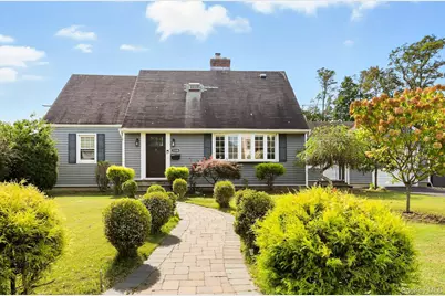 3208 Linden Street, Wantagh, NY 11793 - Photo 5
