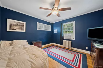 94 Charles Avenue, Massapequa Park, NY 11762 - Photo 17