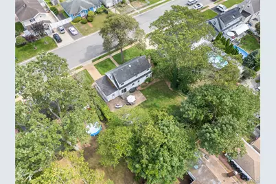 94 Charles Avenue, Massapequa Park, NY 11762 - Photo 29