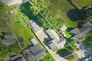 109 W 21st St, Huntington Station, NY 11746 - Photo 37