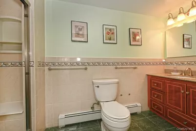 109 W 21st Street, Huntington Station, NY 11746 - Photo 15