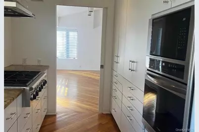 3 Artesian Way, Saint James, NY 11780 - Photo 3