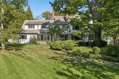 18 Heights Road, Manhasset, NY 11030 - Photo 25