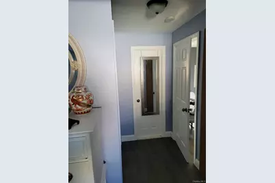 320 Clayton Street, Central Islip, NY 11722 - Photo 7