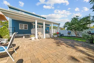 84 E 9th St, Huntington Station, NY 11746 - Photo 25