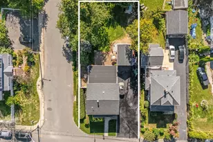 84 E 9th St, Huntington Station, NY 11746 - Photo 29