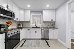 1358 Saxon Ave, Bay Shore, NY 11706 - Photo 13