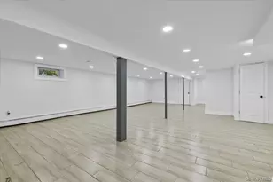 1358 Saxon Ave, Bay Shore, NY 11706 - Photo 19