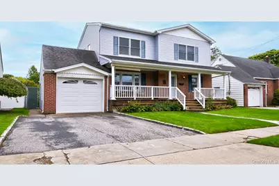 225 Cherry Street, Farmingdale, NY 11735 - Photo 5