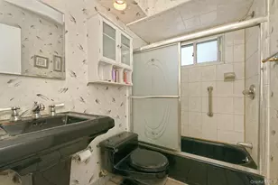 400 Fulton St, Farmingdale, NY 11735 - Photo 13