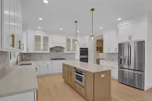 1540 Spring St, East Meadow, NY 11554 - Photo 15