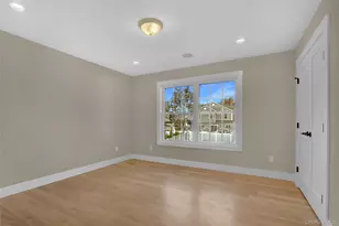 1540 Spring St, East Meadow, NY 11554 - Photo 21