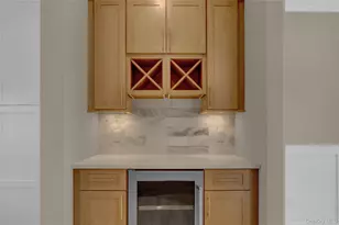 1540 Spring St, East Meadow, NY 11554 - Photo 13