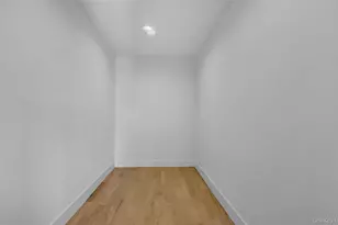 1540 Spring St, East Meadow, NY 11554 - Photo 29