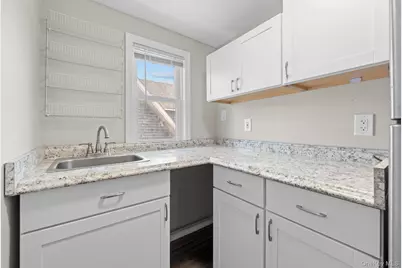 109 Laurel Street, Patchogue, NY 11772 - Photo 27