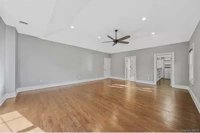 4 Carriage Court, Dix Hills, NY 11746 - Photo 35