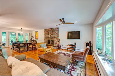 27 Prospect Avenue, Sea Cliff, NY 11579 - Photo 5