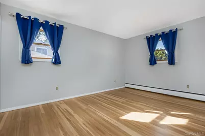 15 Whalen Street, North Babylon, NY 11703 - Photo 25