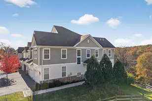 119 Meadow View Dr, Middletown, NY 10940 - Photo 3