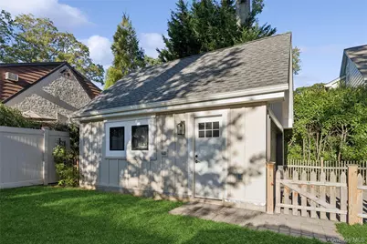 19 Margaret Boulevard, Merrick, NY 11566 - Photo 21