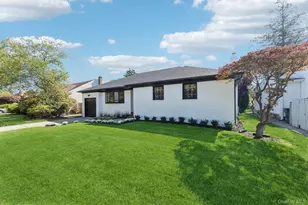 1460 Tyler Ave, East Meadow, NY 11554 - Photo 3