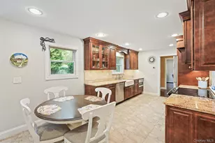 4 Wayacross Rd, Mahopac, NY 10541 - Photo 7