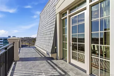 6000 Royal Court #6303, North Hills, NY 11040 - Photo 15