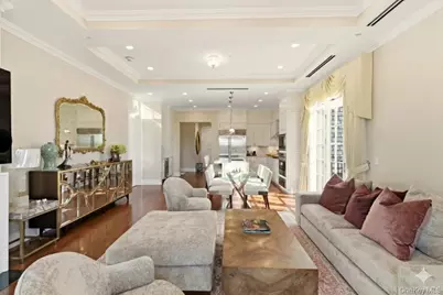 6000 Royal Court #6303, North Hills, NY 11040 - Photo 13