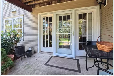 1020 Washington Green, New Windsor, NY 12553 - Photo 27