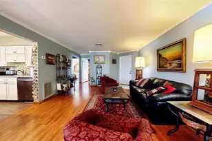 1020 Washington Green, New Windsor, NY 12553 - Photo 9