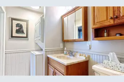 1020 Washington Green, New Windsor, NY 12553 - Photo 19