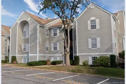 1020 Washington Green, New Windsor, NY 12553 - Photo 31