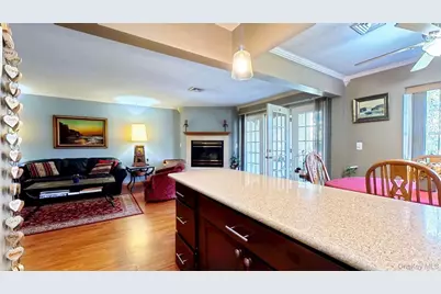 1020 Washington Green, New Windsor, NY 12553 - Photo 15