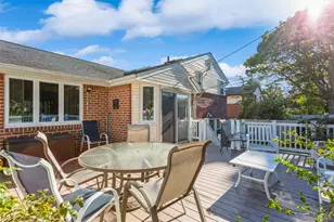 23 Glen Rd, Jericho, NY 11590 - Photo 23