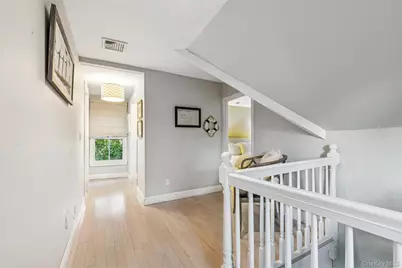 212 Lumber Ln, Bridgehampton, NY 11932 - Photo 11