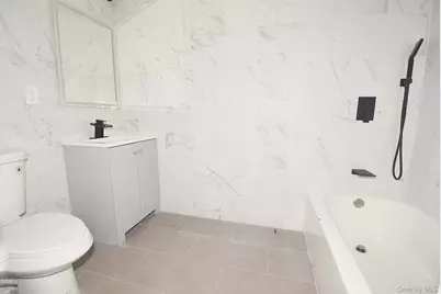 15518 Tuskegee Airmen Way, Jamaica, NY 11433 - Photo 9