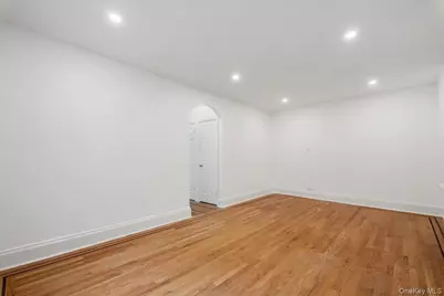 30 Windsor Terrace #4J, White Plains, NY 10601 - Photo 13