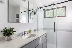 294 Wilmot Rd, Ocean Beach, NY 11770 - Photo 25