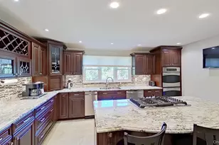 116 Edgehill Dr, Wappingers Falls, NY 12590 - Photo 11